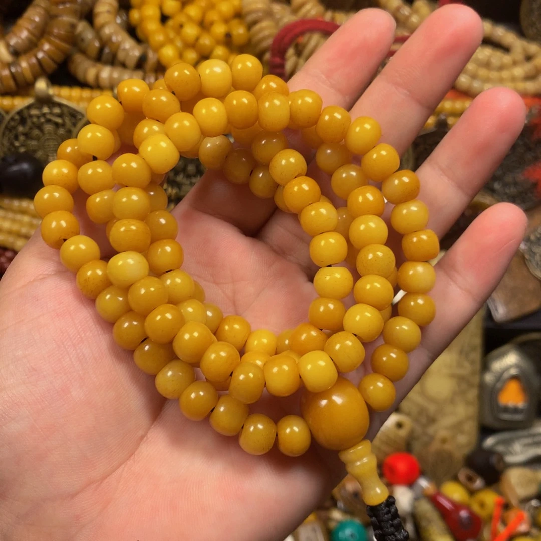 泥塑娘啦擦擦骰子