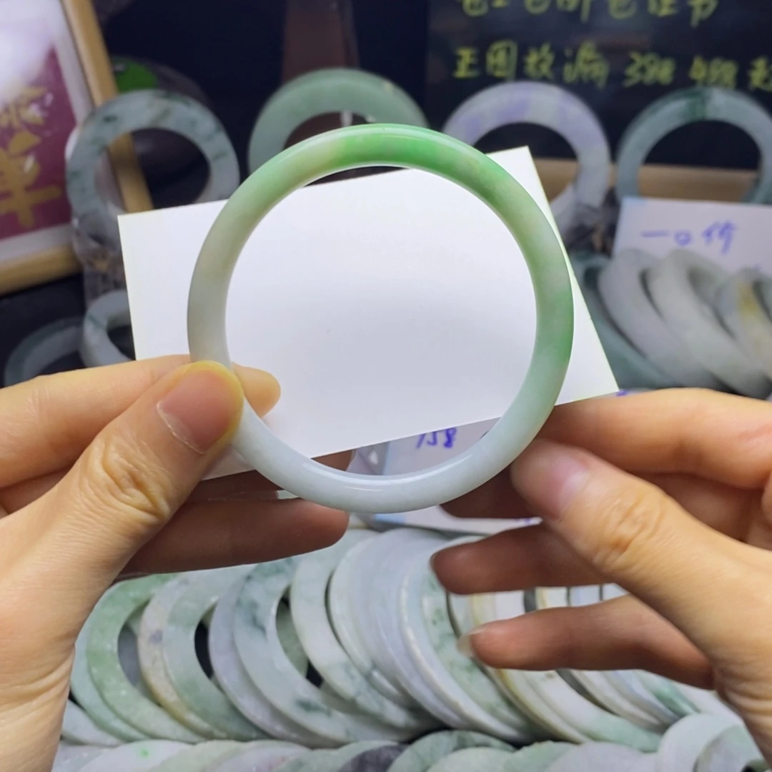 叽***噜定制翡翠未镶嵌手镯