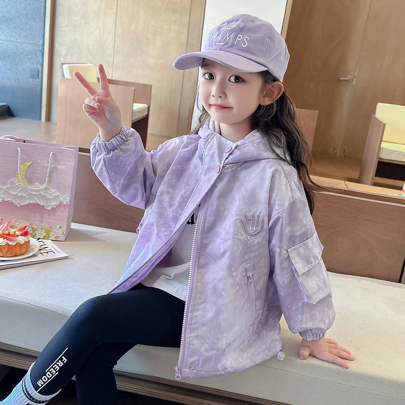 女童秋季外套韩系女宝宝秋冬加绒厚上衣洋气儿童独特超好看冲锋衣