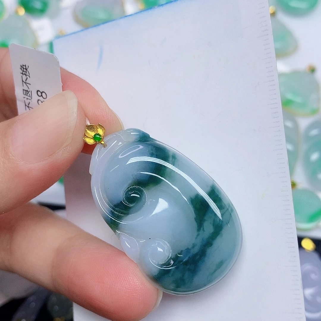 翡翠18K金镶嵌颈饰3457889