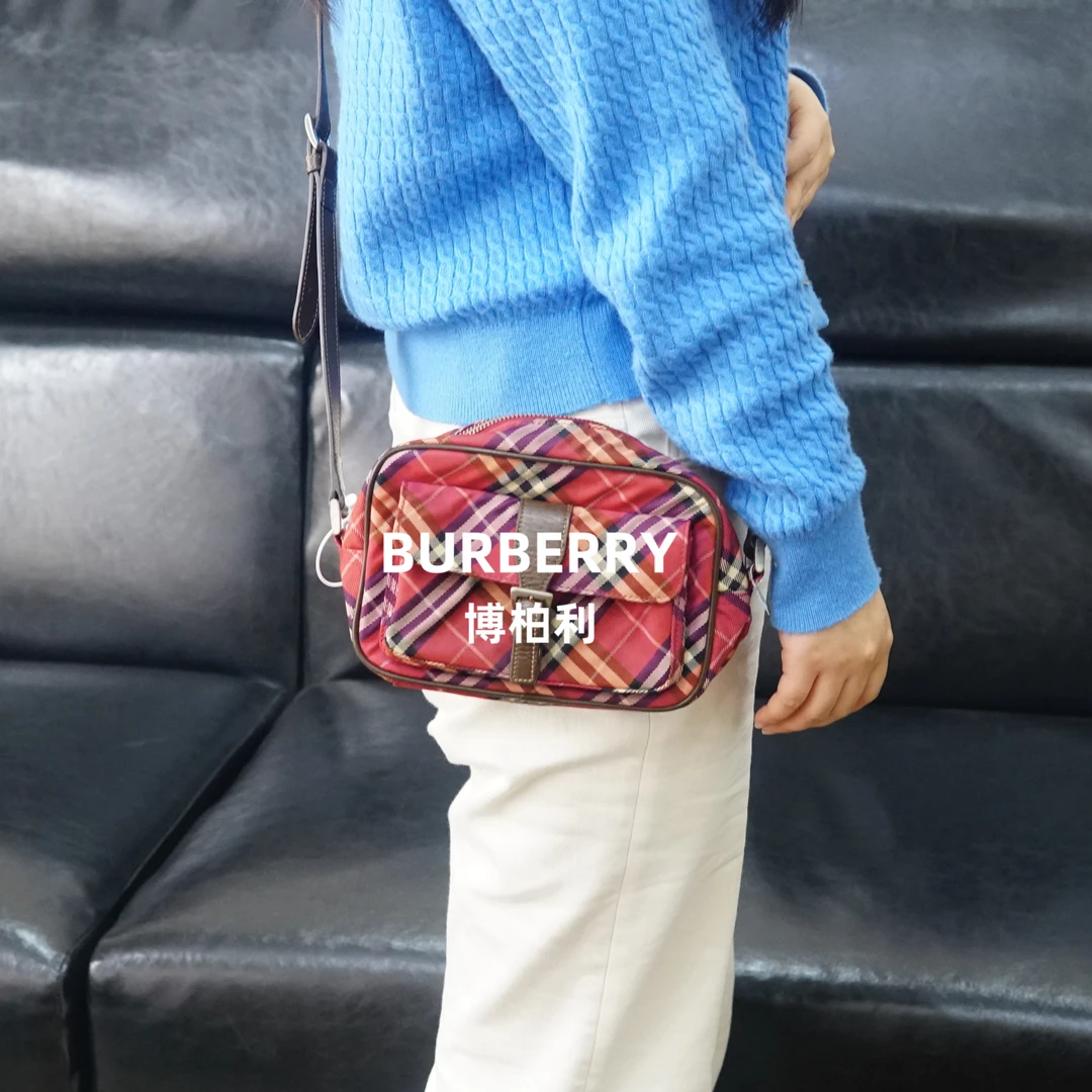 95新 BURBERRY/博柏利 巴宝莉/红色格纹斜挎包/FYJJ12426394/6394