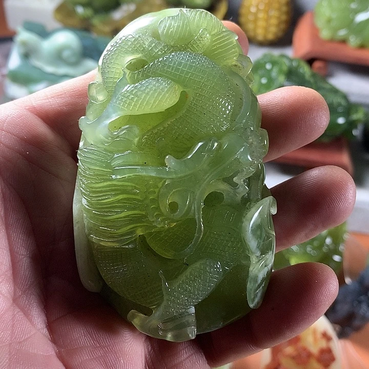 岫玉手把件未镶嵌