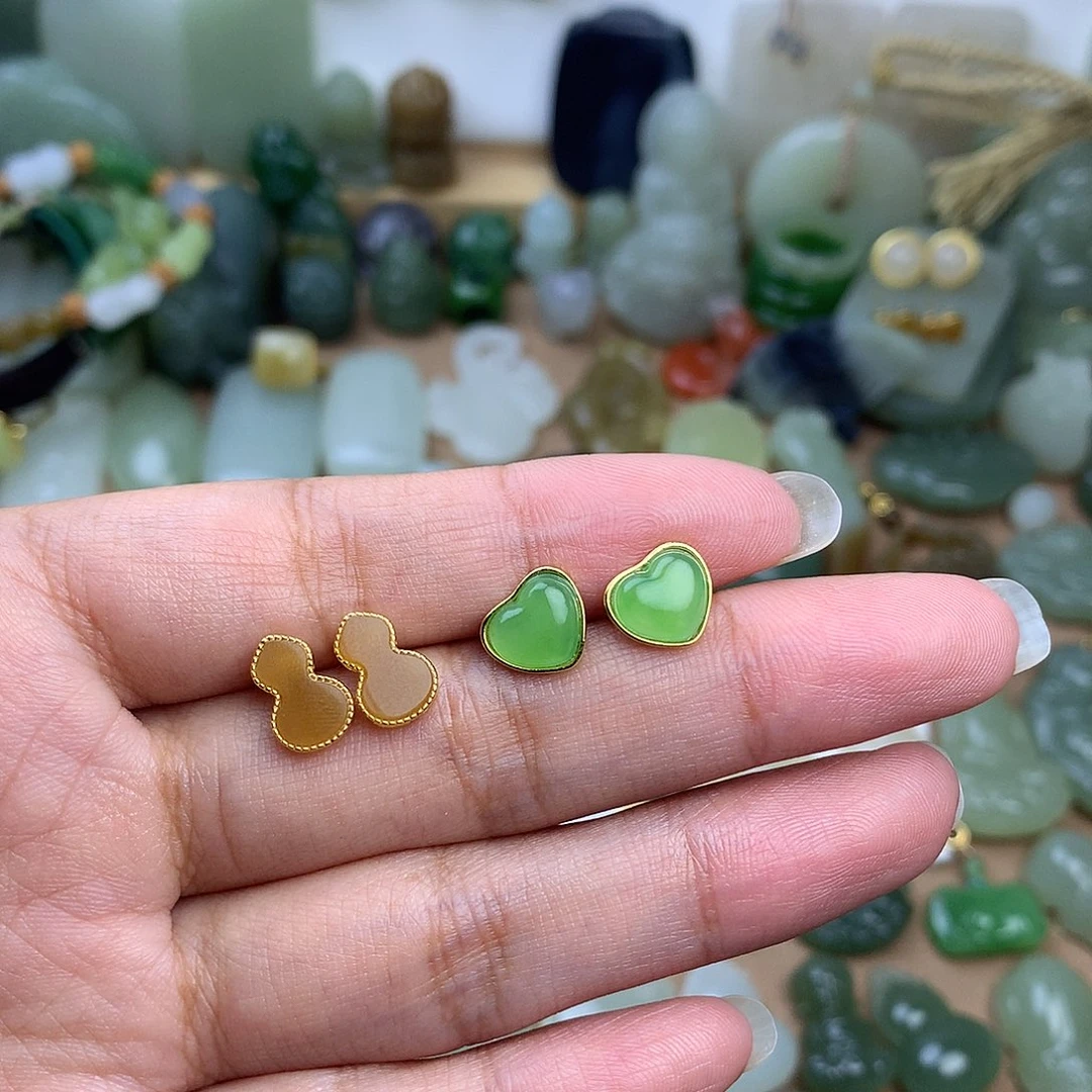 0***6和田玉银S925镀金镶嵌颈饰