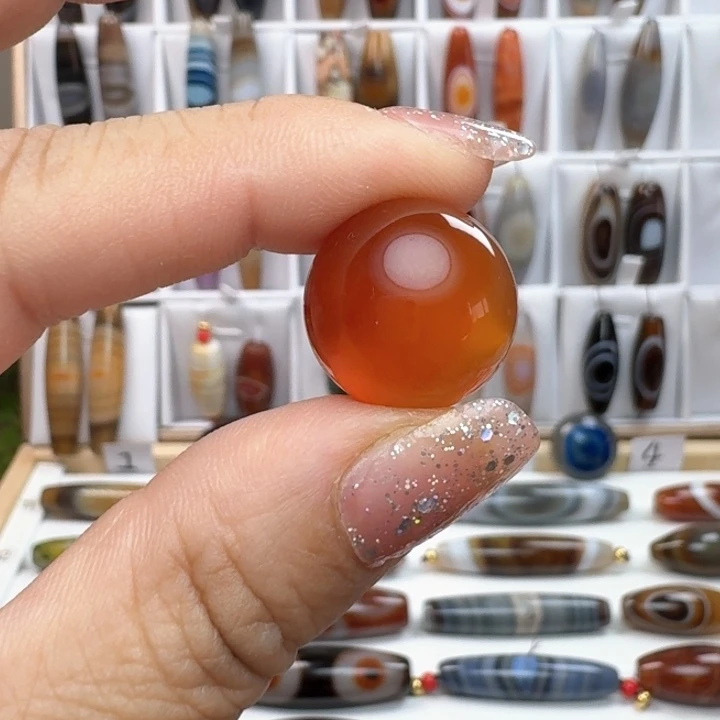 玛瑙/玉髓颈饰未镶嵌一*