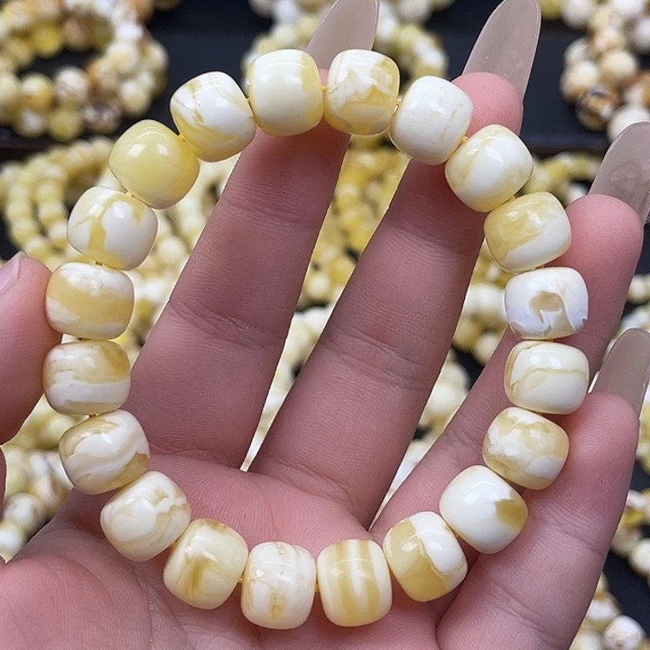 琥珀未镶嵌珠宝奇石11.2m