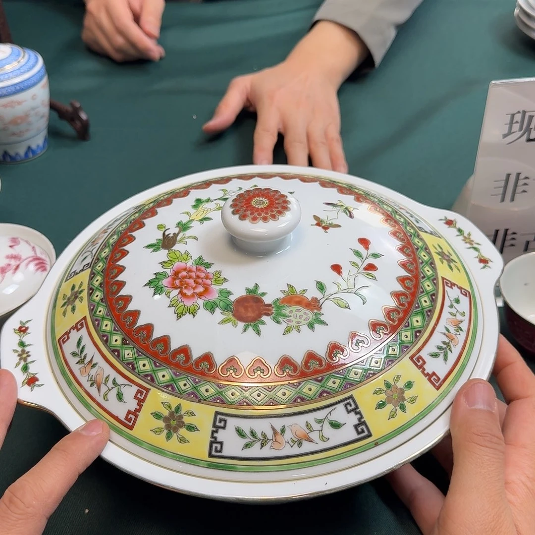 香港精品老瓷器微瑕慎拍