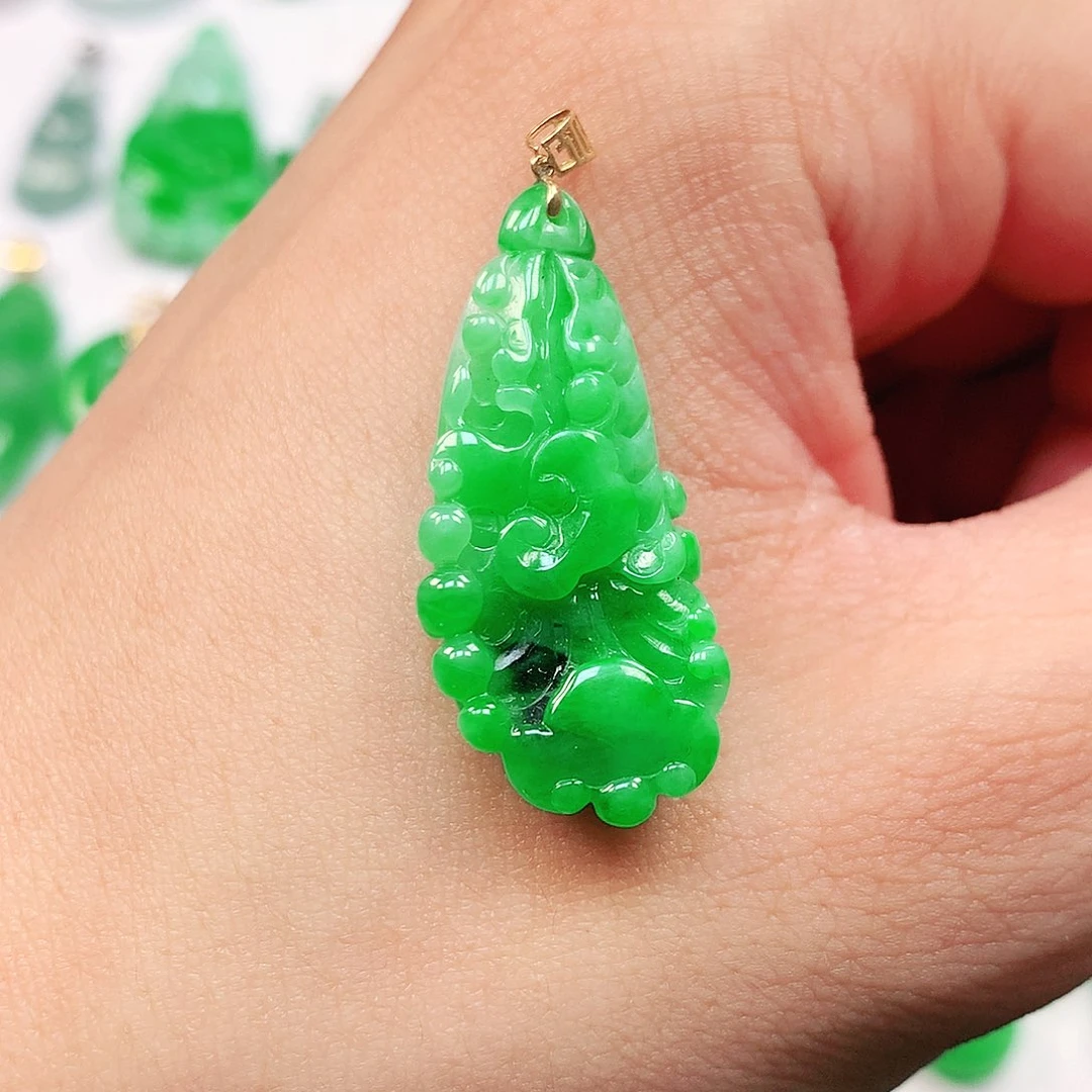 吊坠(不含链)18K金镶嵌翡翠