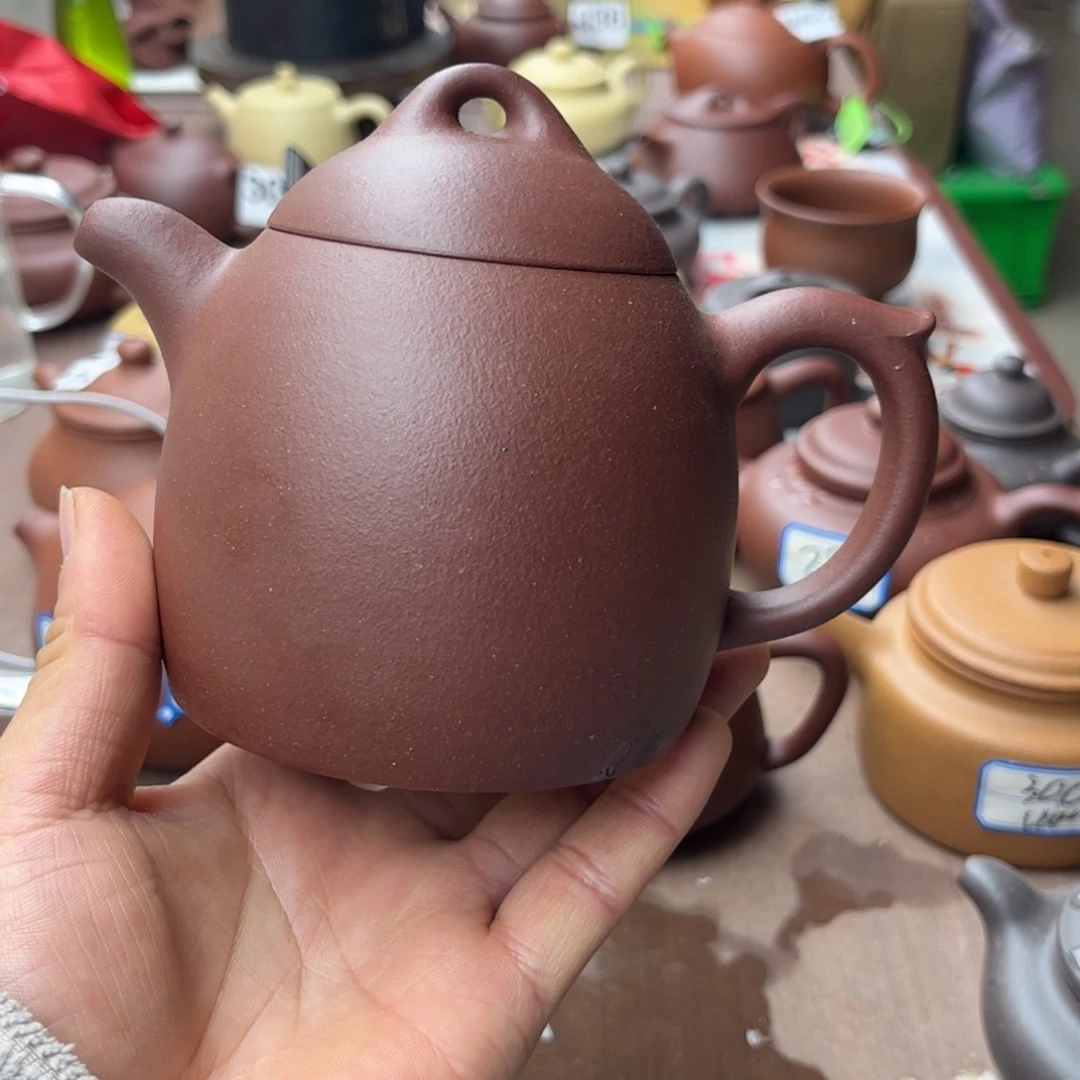 紫砂茶壶底槽青秦权400左右