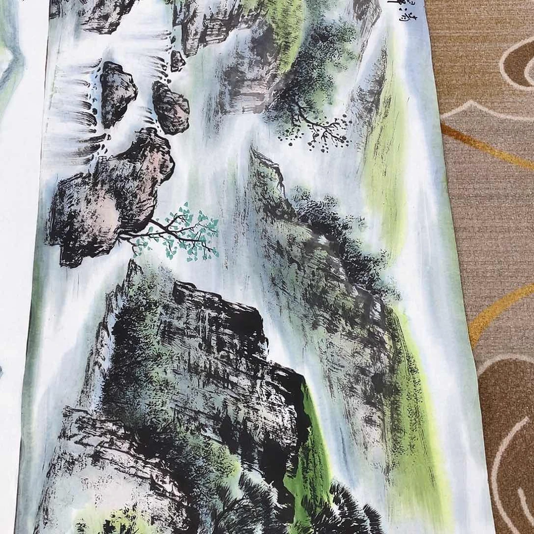 国画幸***扯绘画作品作者谭白