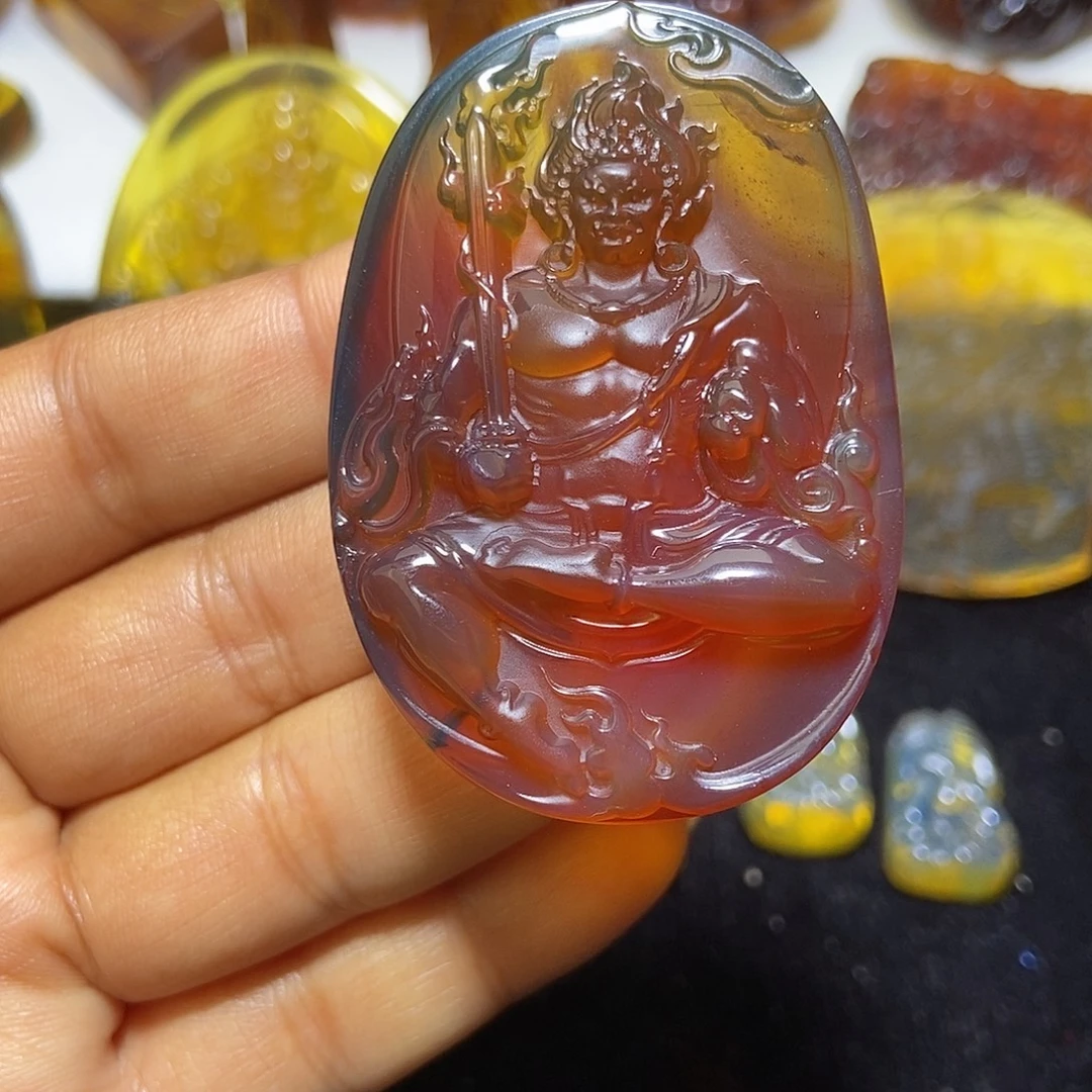 琥珀未镶嵌颈饰缅甸天然琥珀吊坠