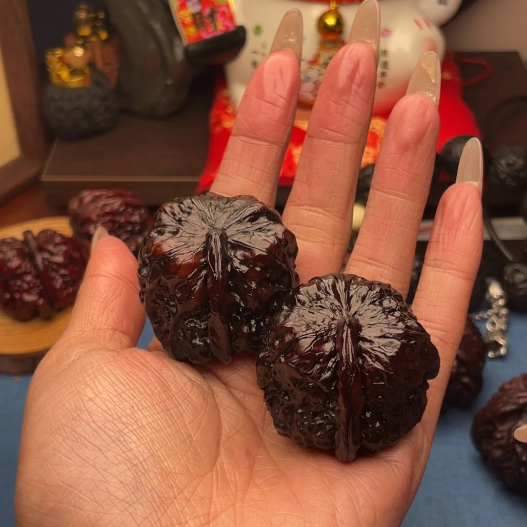 吊坠文玩核桃面包一根筋