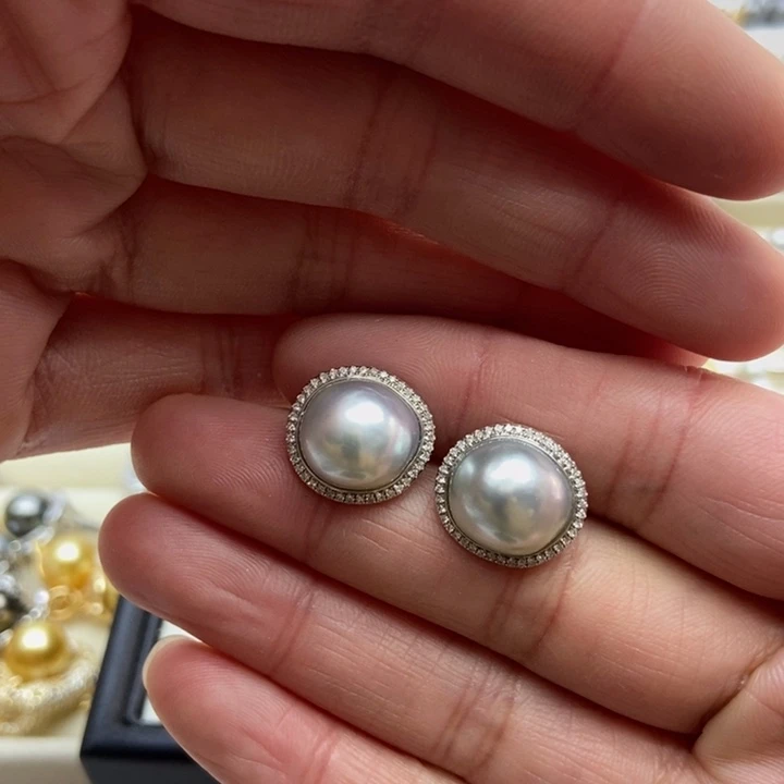 海水珍珠耳饰18K金镶嵌