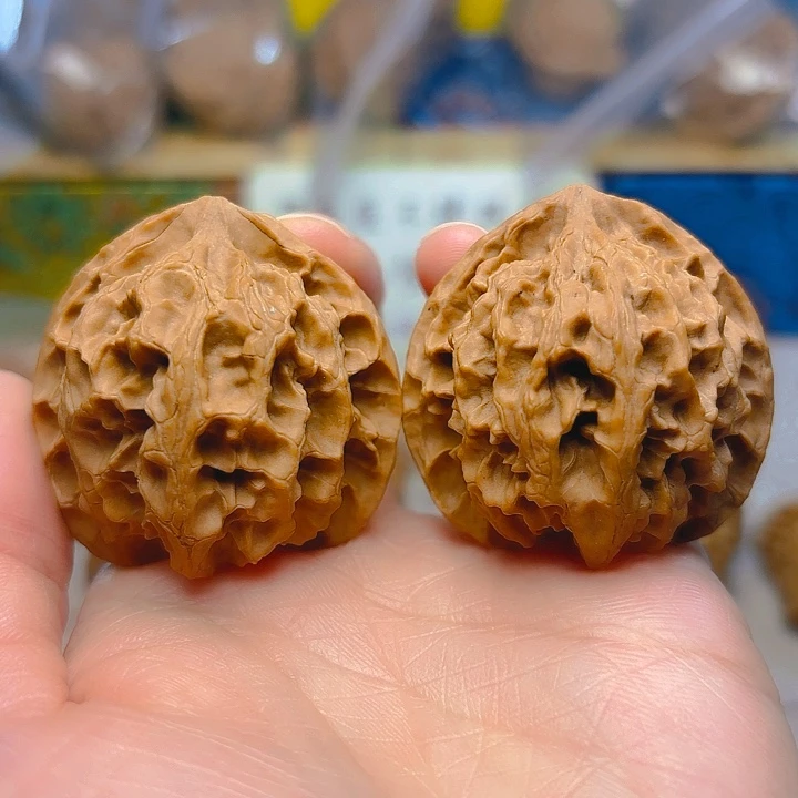 文玩核桃吊坠苹果园40