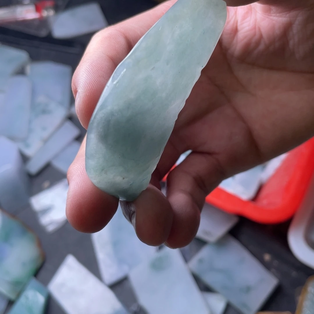 未镶嵌定制翡翠