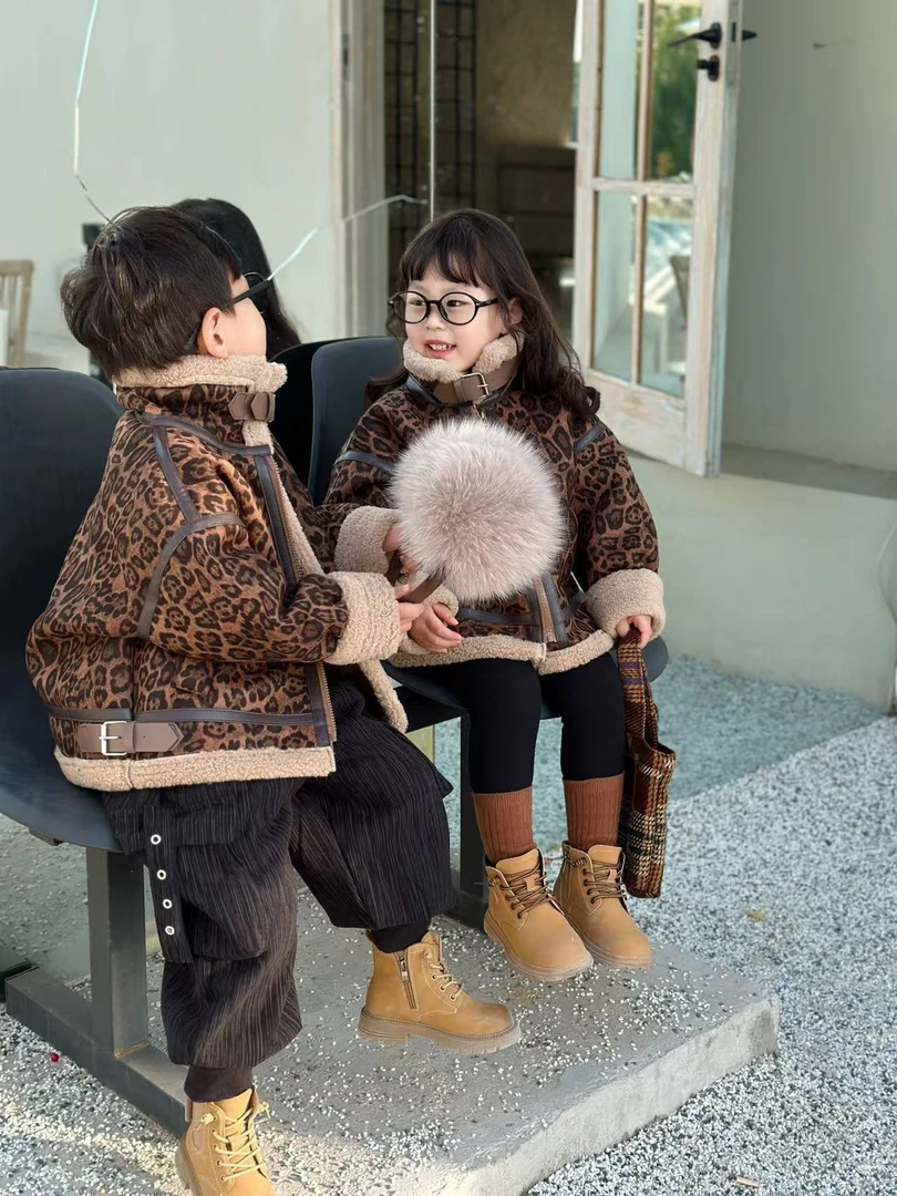 儿童皮衣外套2025新款男女童麂皮韩版洋气夹克羊羔毛上衣加绒加厚