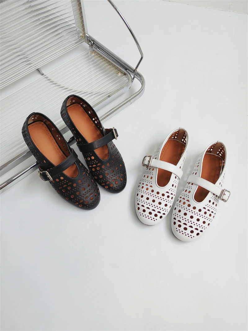 慕林娜 新款冲孔玛丽珍单鞋超软镂空一字扣平底芭蕾舞鞋50430