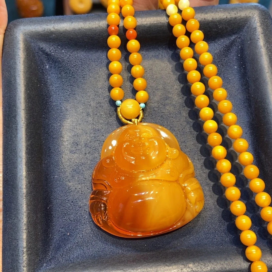 琥珀未镶嵌颈饰蜜蜡