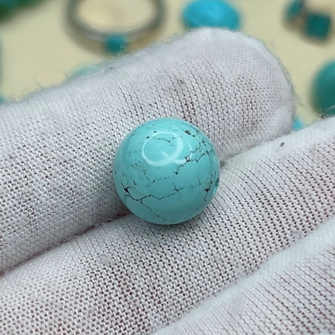 绿松石绿松石未镶嵌