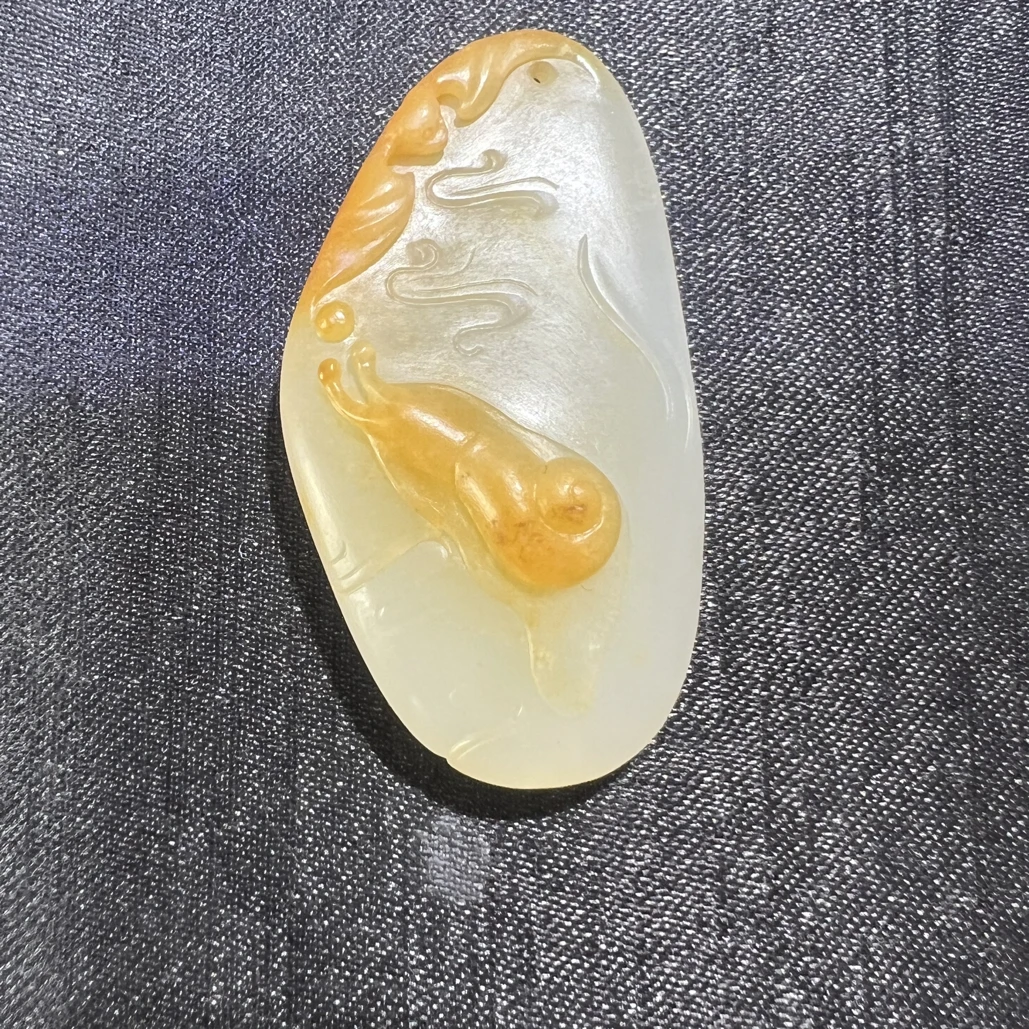 和田玉,俏色安居乐业