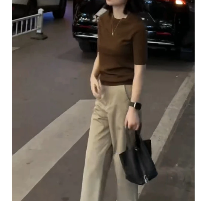 时尚潮流百搭精品女装dgd1042