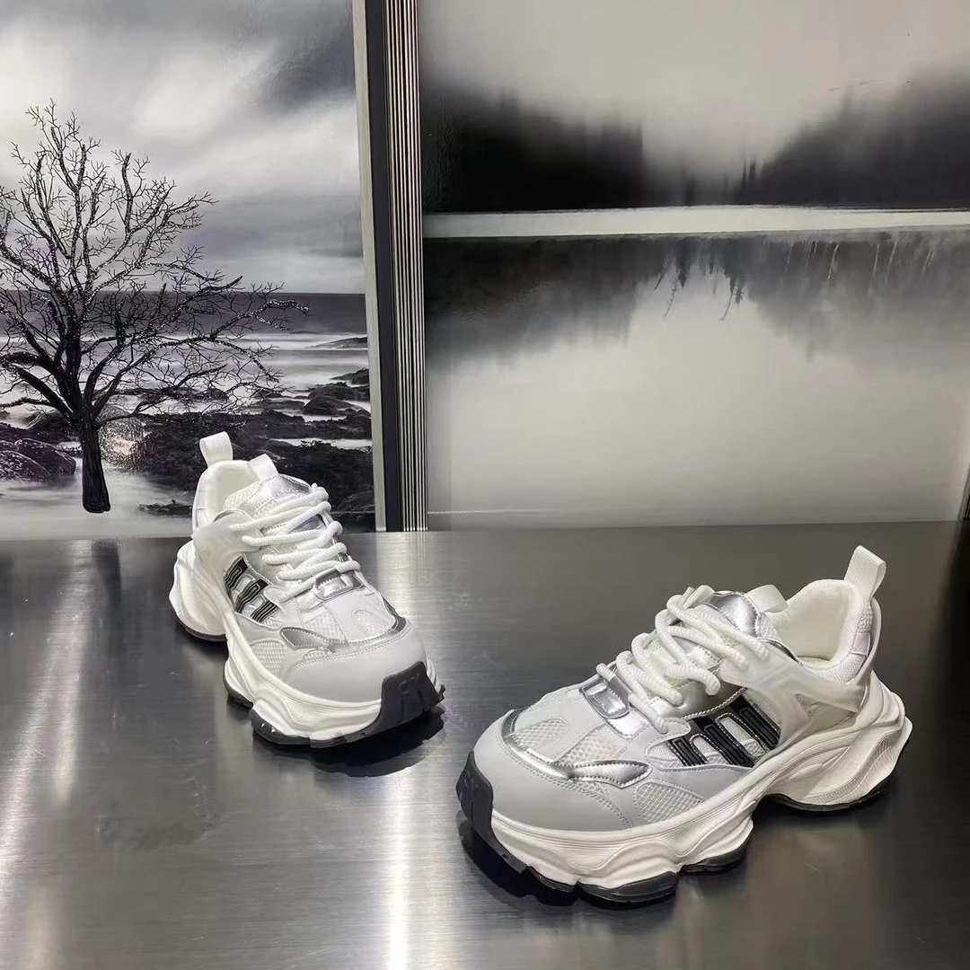 2025新款春季网面透气减震跑步运动休闲增高老爹鞋