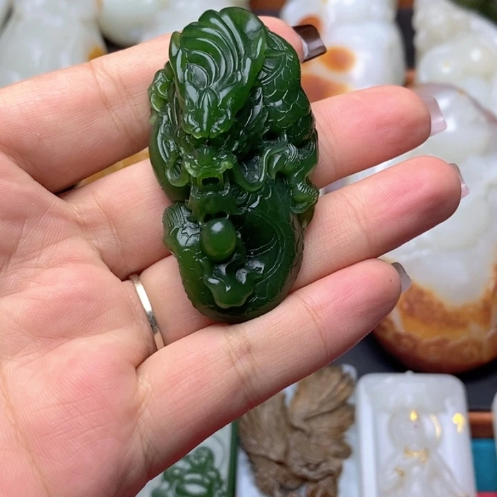 和田玉未镶嵌挂件