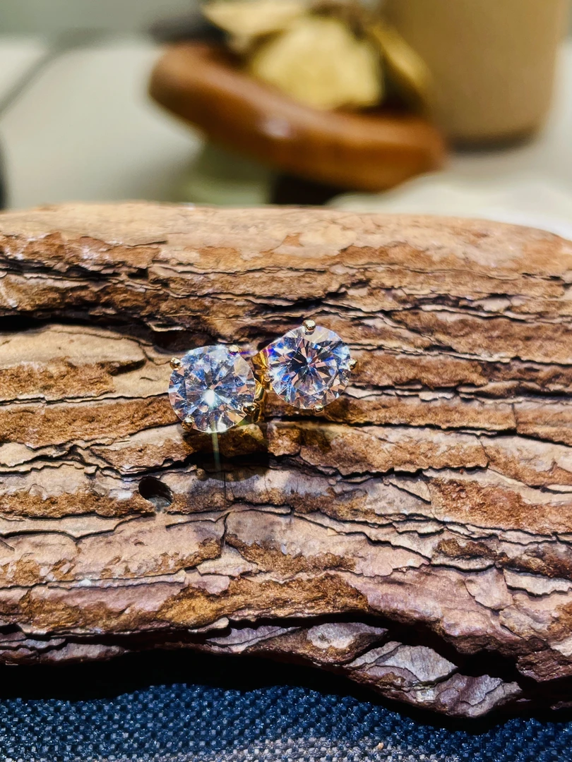 【高端嘉选】精品白耳钉4H——T2