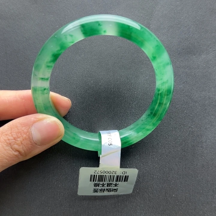 石英质玉未镶嵌手镯+玲玲55