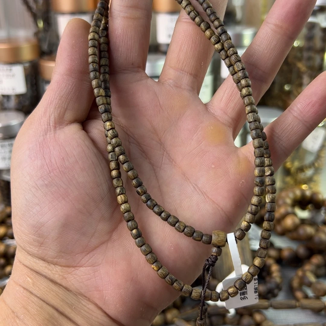 沉香手串0.4古珠多圈