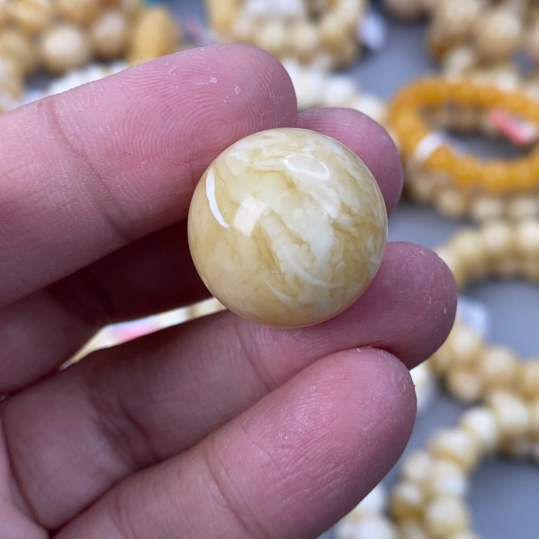 蜜蜡未镶嵌珠宝奇石6.1g  22.2g