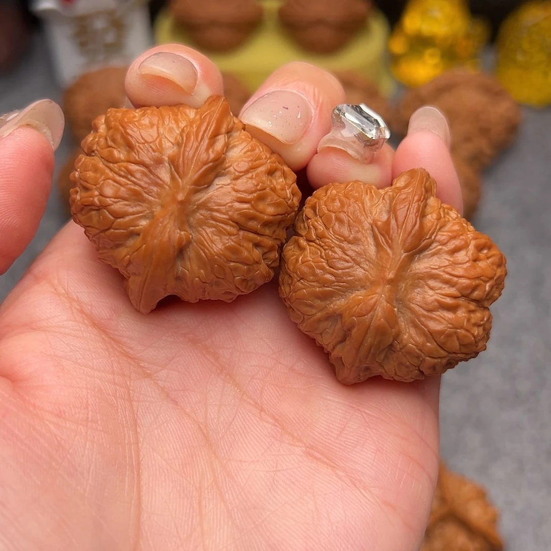 把件文玩核桃毕业精品精配血麒麟38全品