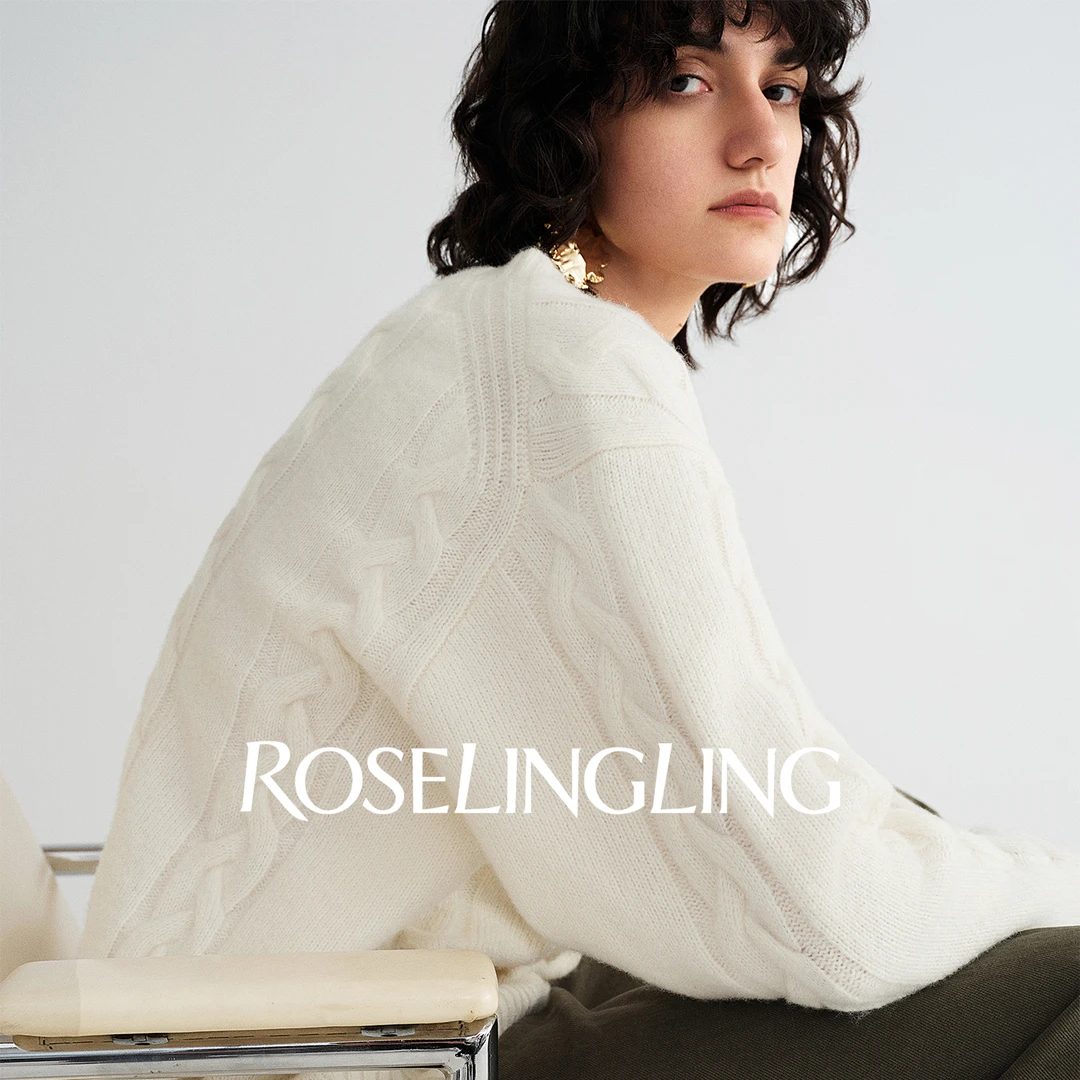 ROSELINGLING复古雕塑绞花系列 蓬松厚实粗针羊毛料廓形感V领毛衫