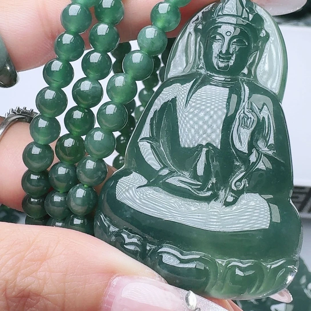 翡翠未镶嵌颈饰11