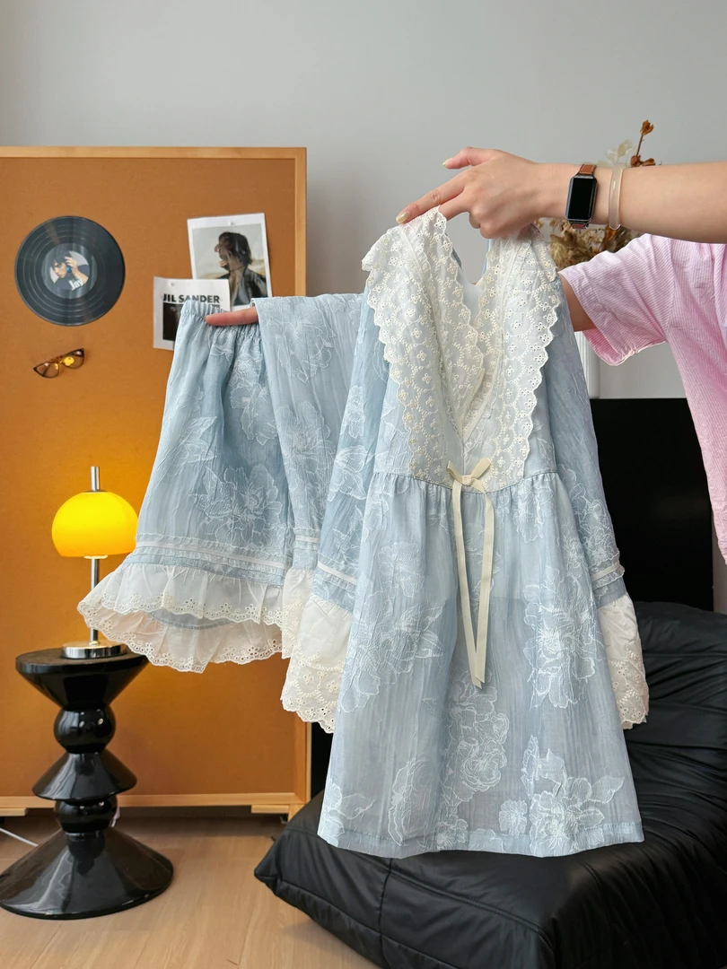 【baby蓝】夏季冰丝睡衣女款爆款2025新款带胸垫长袖短裤家居服套装