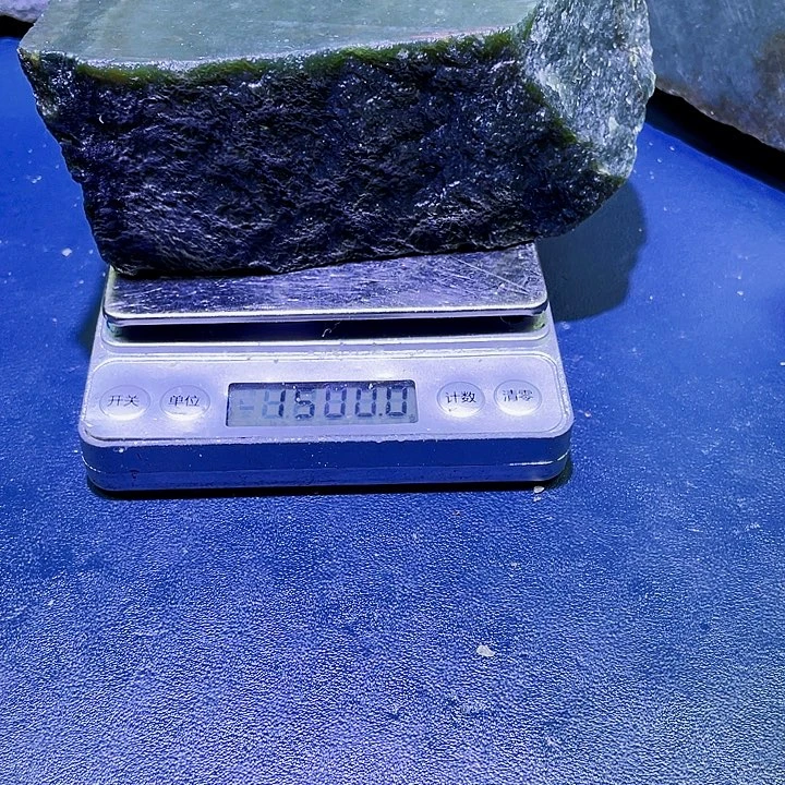 未镶嵌和田玉（糖玉）珠宝半成品