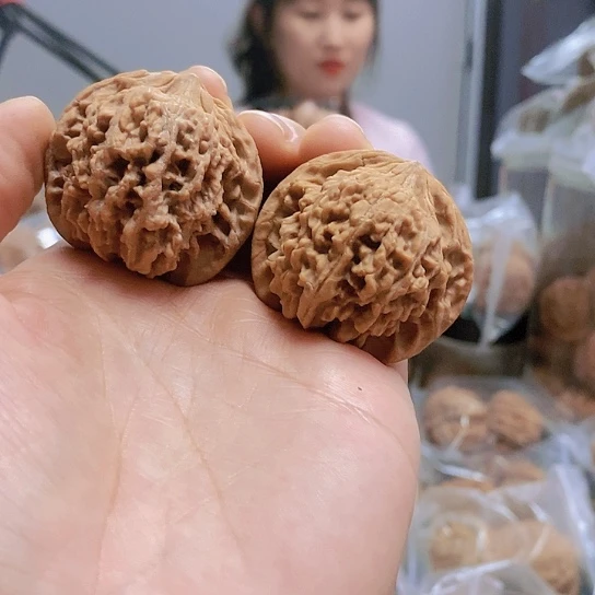 【闪购商品】把件文玩核桃40满天星红皮