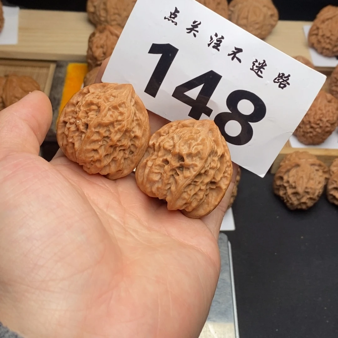 吊坠文玩核桃40野牛