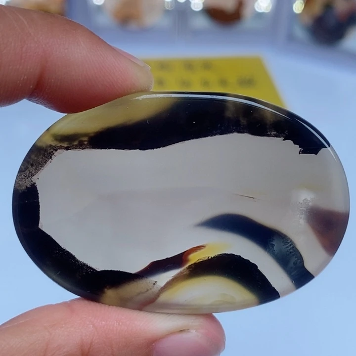 玛瑙/玉髓未镶嵌珠宝半成品