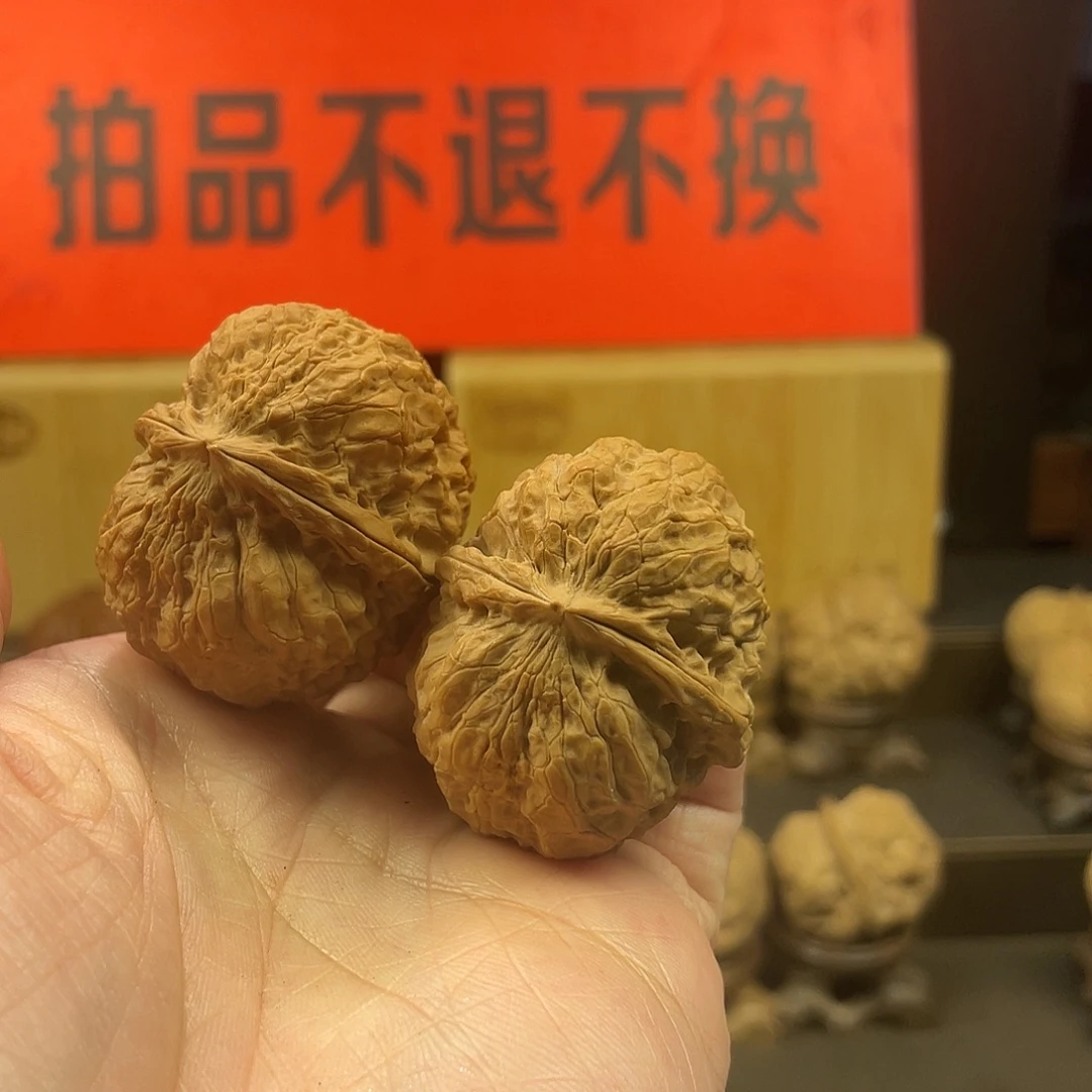 文玩核桃把件琵琶蟾王