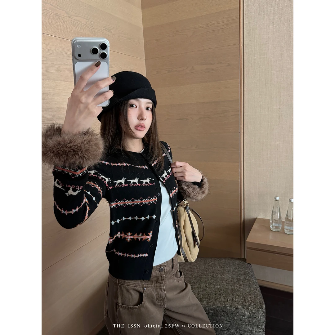 THEISSN宁司 费尔岛小狗提花圆领针织衫女冬季修身开衫 01933