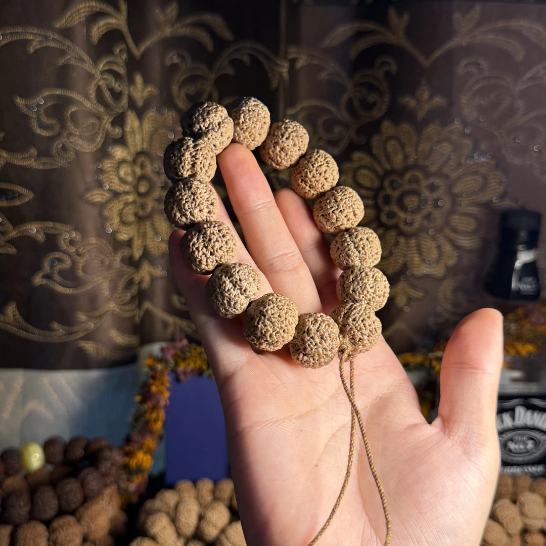 『国宝熊猫菠萝蜜天然圆桩』红油皮顶奢大金刚菩提手串秒沉可毕业