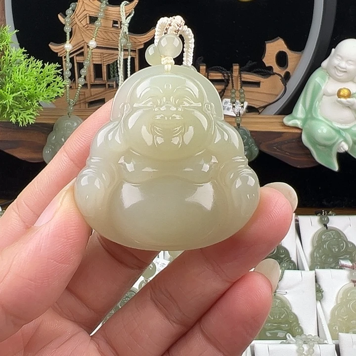 项链未镶嵌和田玉