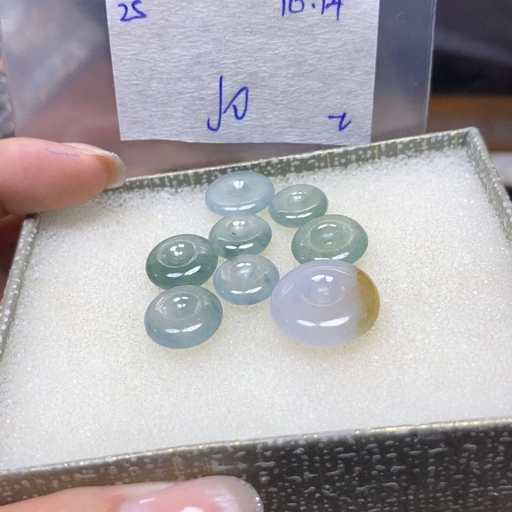 定制翡翠未镶嵌不退