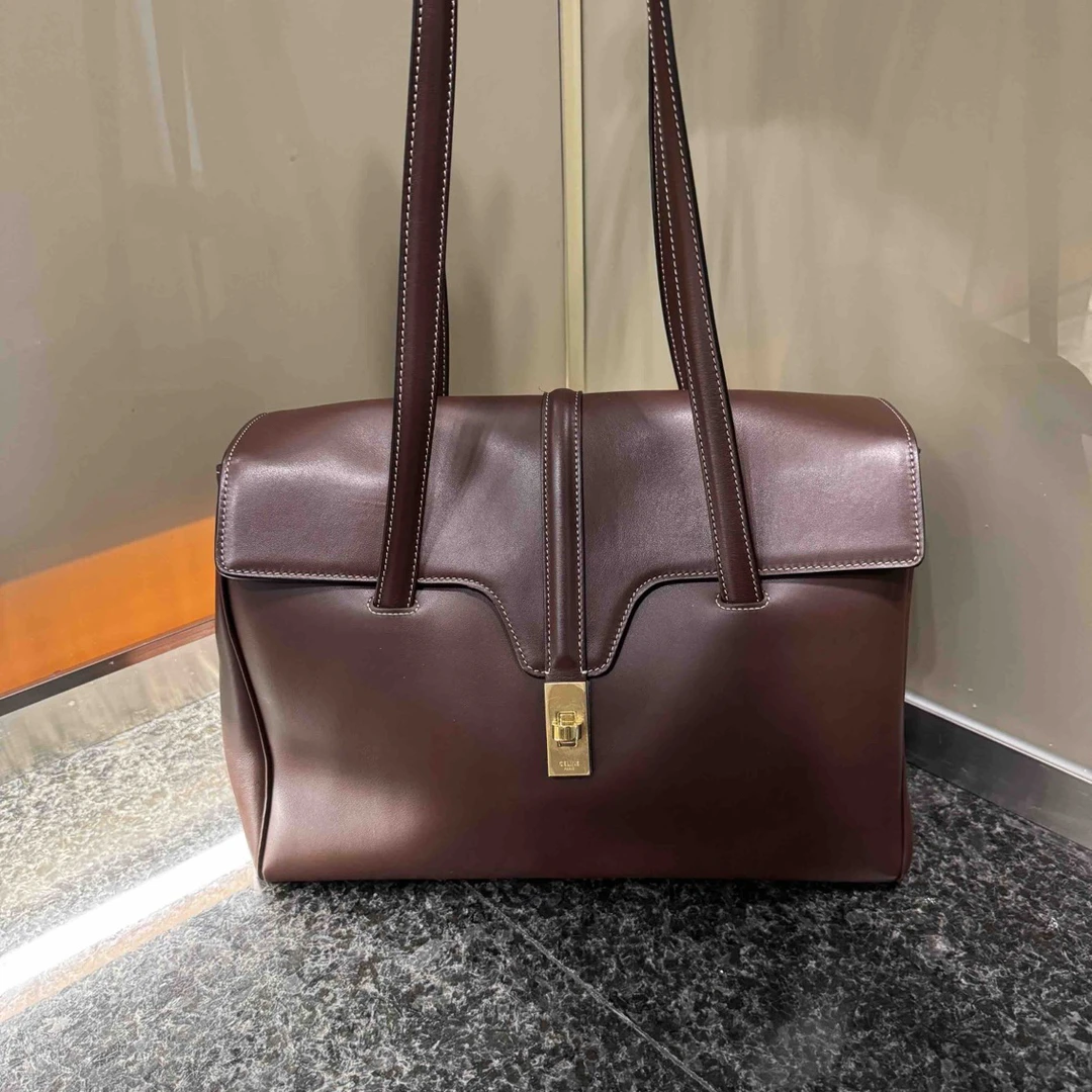 99新 Celine/思琳 棕色全皮 soft16 单肩托特包/7351