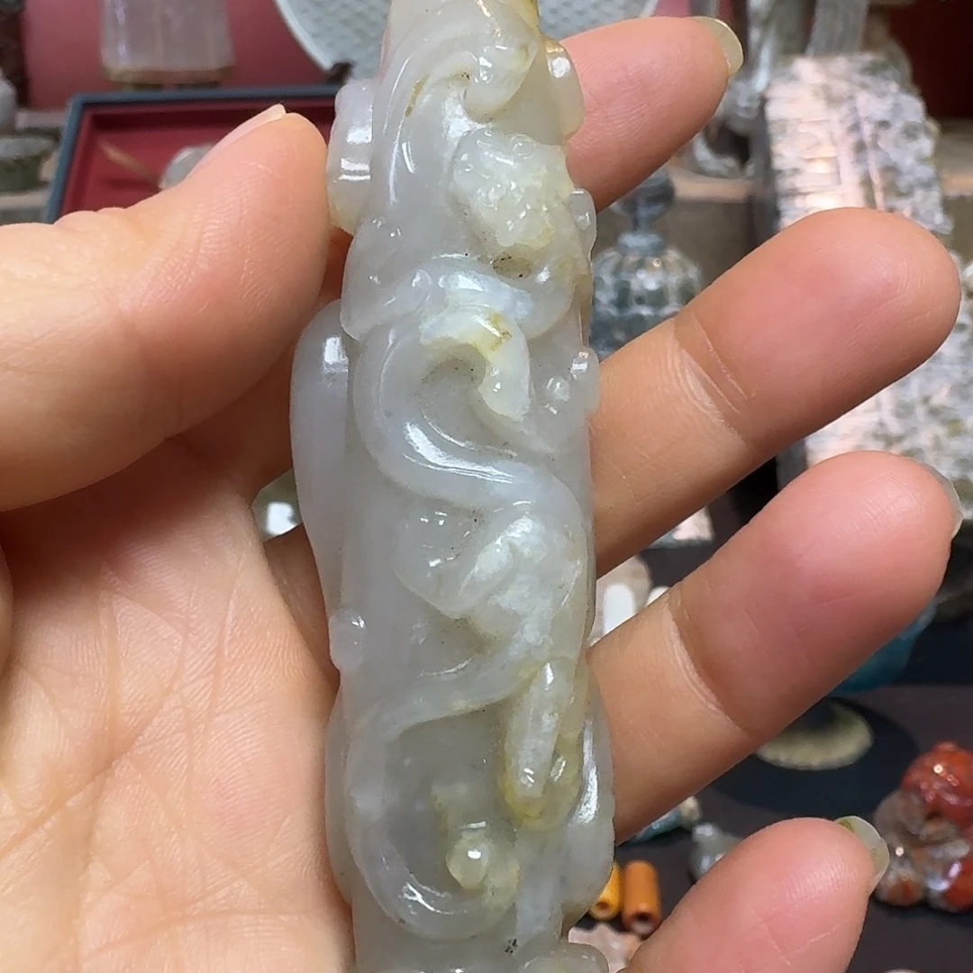 博***堂和田玉未镶嵌挂件