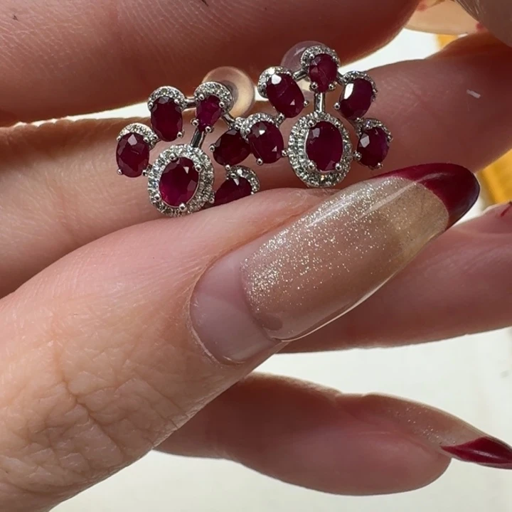 红宝石耳饰18K金镶嵌