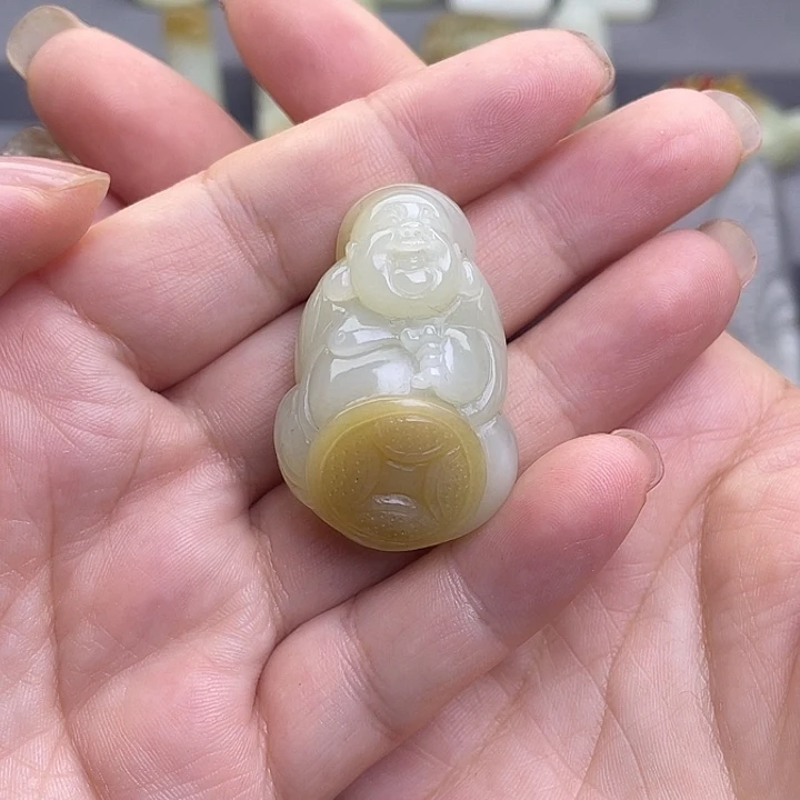 海***涛未镶嵌和田玉（糖玉）挂件