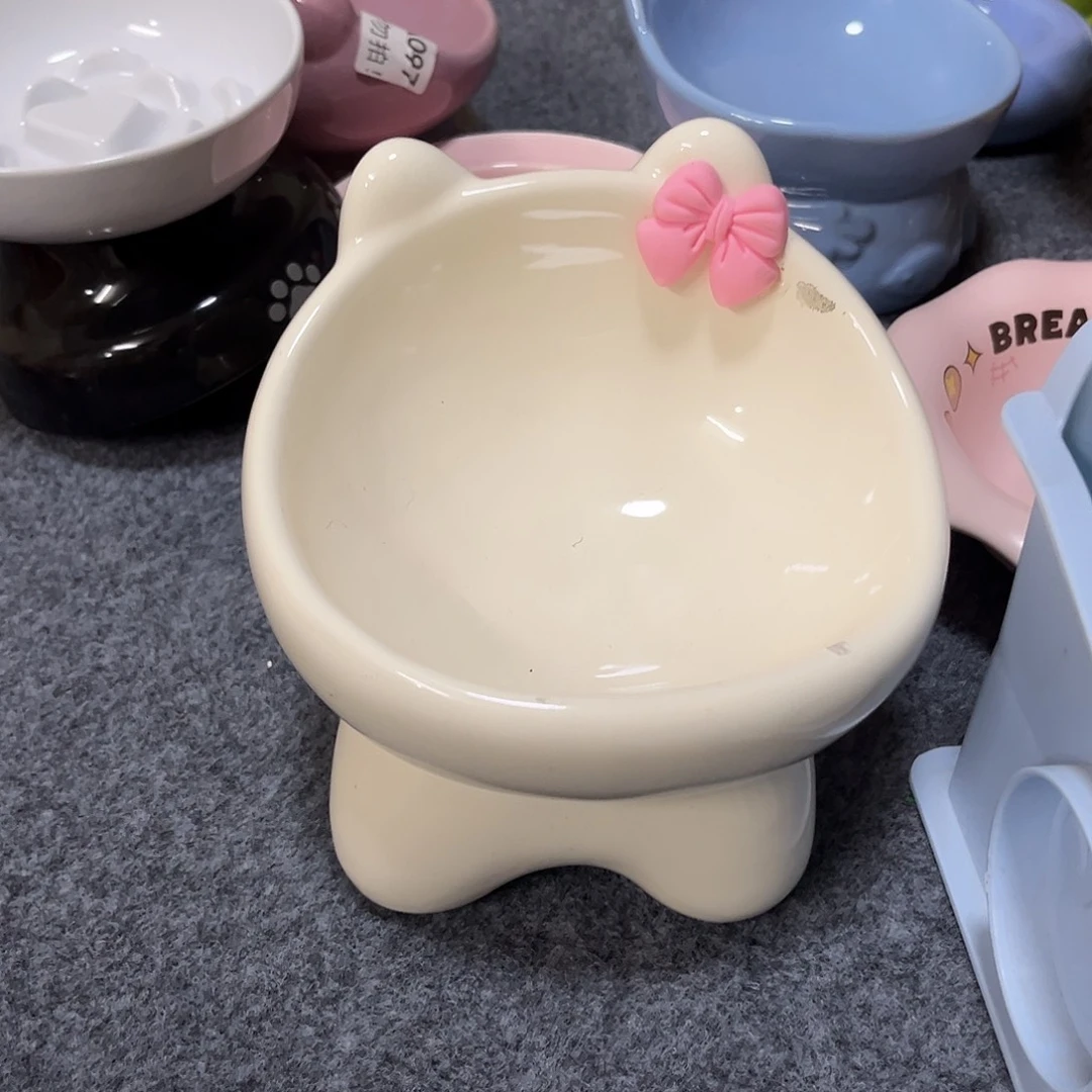 陶瓷碗白色猫猫斜口