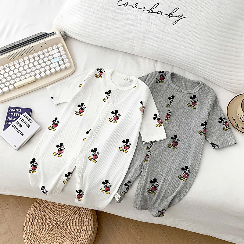 肥肠狗婴幼儿连身衣短爬哈衣无骨宝宝衣服