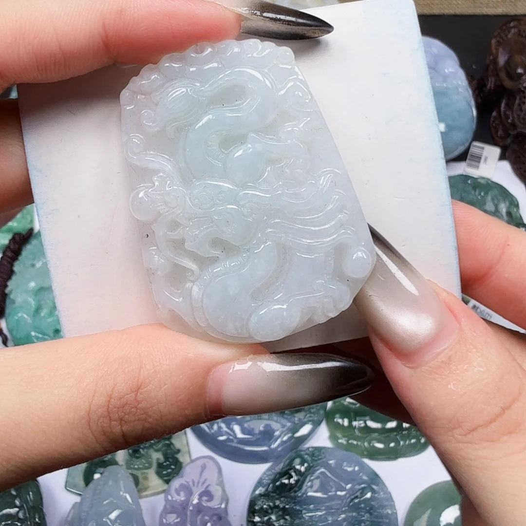 翡翠未镶嵌挂件翡翠
